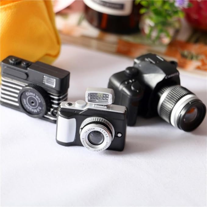 Miniature Camera 1:4 Scale Mini Prop Ornament Vintage Model Mini Decoration Accessories Photography Props
