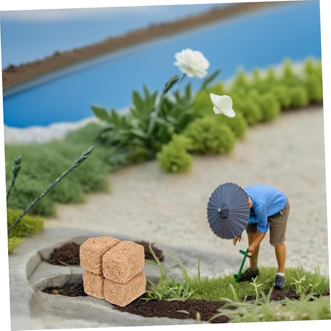 Miniature Faux Straw Bales 4Pcs Simulated Haystack Decor for Autumn Harvest Scene for DIY Farm Decor and Seasonal Display