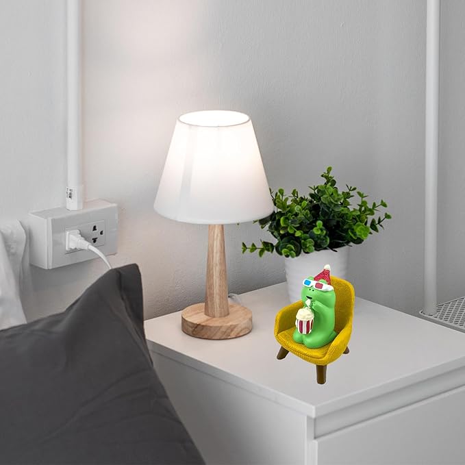 Cute Popcorn Miniature Frog Figurines - Funny Frog Sculpture for Shelf, Desk Decoration - Frog Desk Accessories for Frog Lovers (Yellow)