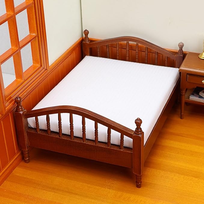 Diydeg Wooden Doll House Bed, 1: 12 Scale Dollhouse Miniature Furniture Vintage Wooden Bed with Bedding, DIY Scene Doll Home Furniture Craft Accessoreis