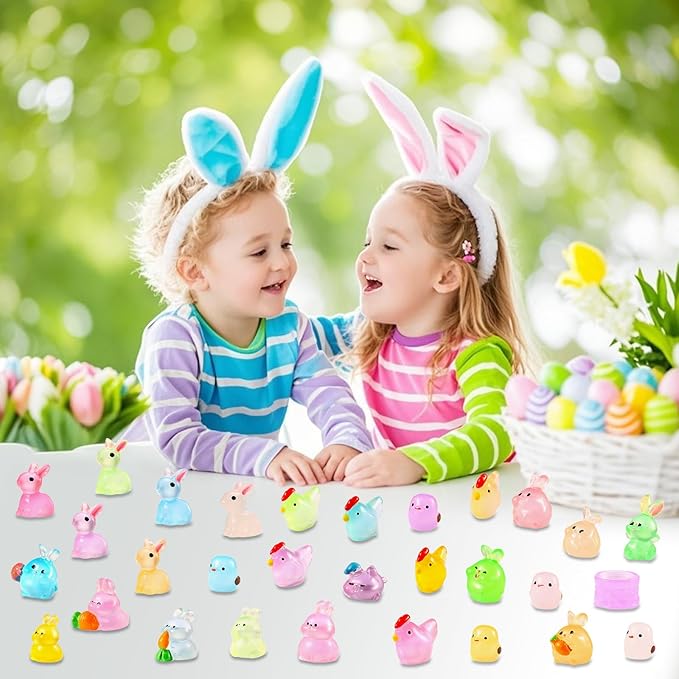 210Pcs Mini Resin Animals Figures, Glow in The Dark Small Plastic Animals Bulk, 20+ Styles Tiny Animal Toys for Dollhouse, Fairy Garden, Aquarium Decor, DIY Crafts & Hide and Seek Games