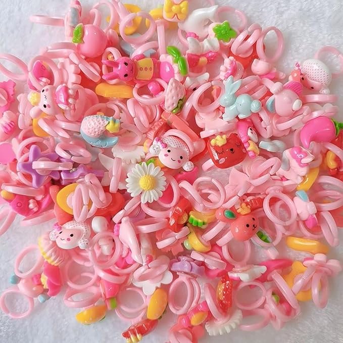 50PCS Kids Rings Blind Bags, Random Assorted Cute Cartoon Animal Fruit Flower Adjustable Plastic Rings for Girls, Surprise Blind Bag Party Favors, Birthday Gifts, Classroom Rewards