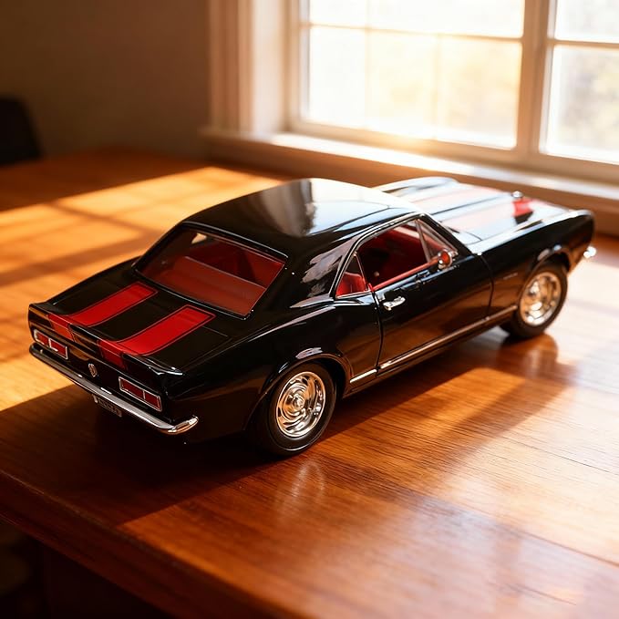 1967 Chevy Camaro Z28 Alloy Collector Model - 1:18 Scale Racing Legend Replica with Full Function Design - Iconic American Muscle Car Masterpiece - Collector's Display Set（Black）