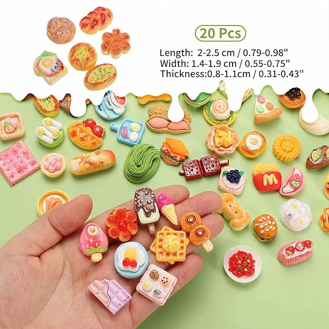 Dollhouse Miniature Food, Cute Mixed Garlic Bread Figures Toys Mini Resin Foods Trinkets for Pretend Play Kitchen Cooking Game & Doll House Decor (Mixing Colors, 20pcs)