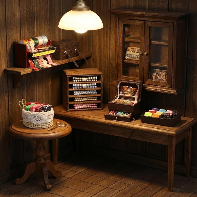 Dollhouse Accessories Miniature Sewing Tool Kit 1:12 Sewing Room Accessories Sewing Basket Simulation Model Dollhouse Decorations (C)