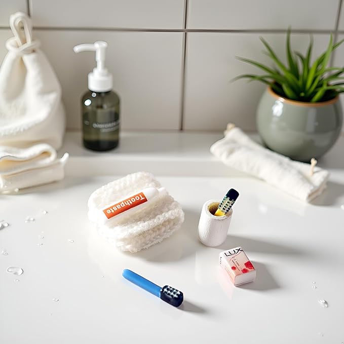 6Pcs/Set Dollhouse Miniature, Washing Supplies Miniature Creative Simulation, Plastic Dollhouse Toothpaste Toothbrush Model for Entertainment Dollhouse Accessories