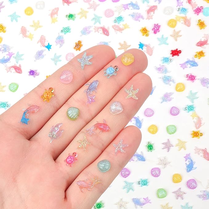 300pcs Mini Resin Animals Luminous Tiny Ocean Animals for Crafts Dollhouse Miniatures Mini Resin Things for Fairy Garden Micro Landscaping Decoration Home Decor, 5 Designs