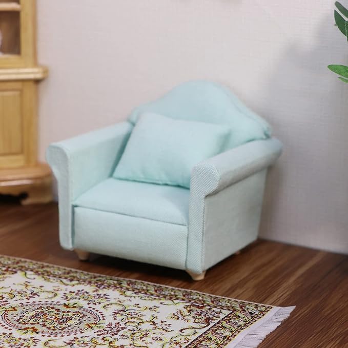 Dollhouse Couch Miniature Furniture Sofa with Pillows for Living Room Desktop Decoration Fabric Sofa Mini Home Scene Accessories Ornament (Single Sofa, Green)