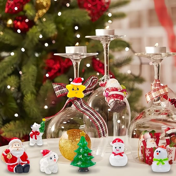 42 Pcs Mini Christmas Figurines Tiny Resin Santa Claus Snowman Xmas Miniature Figures for Holiday DIY Crafts Garden Micro Landscape Party Home Table Decor