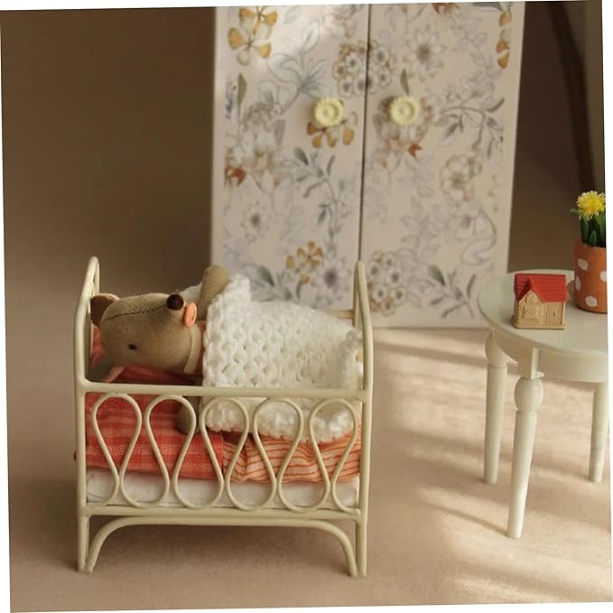 Dollhouse Bed, 1/12 Scale Metal Doll House Bed, Miniature Beds for Dollhouse, Miniature Baby Crib Cradles for