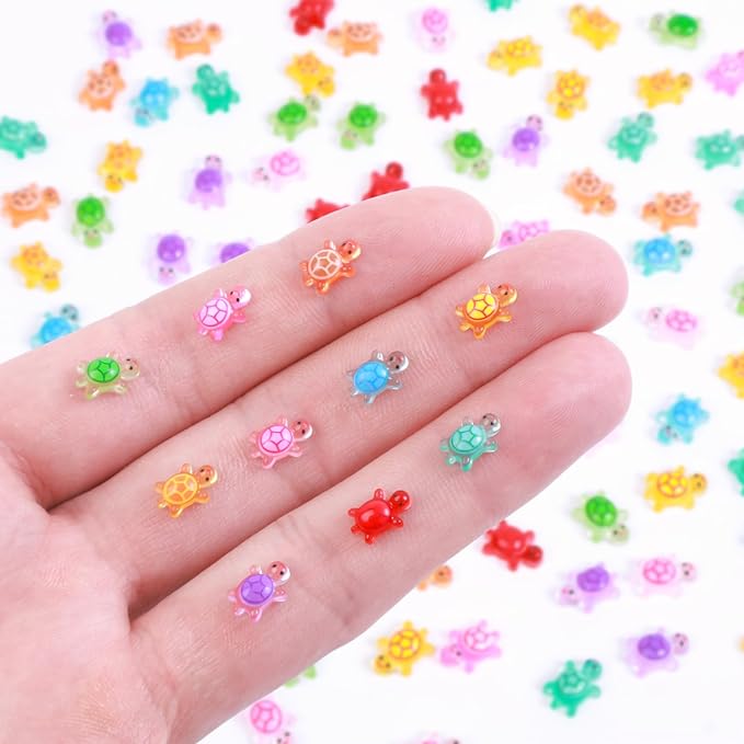 300pcs Mini Resin Turtles Luminous Tiny Turtle for Crafts Dollhouse Miniatures Mini Resin Things Animals for Fairy Garden Micro Landscaping Decoration Home Decor, 10 Colors(0.23 * 0.35inch)