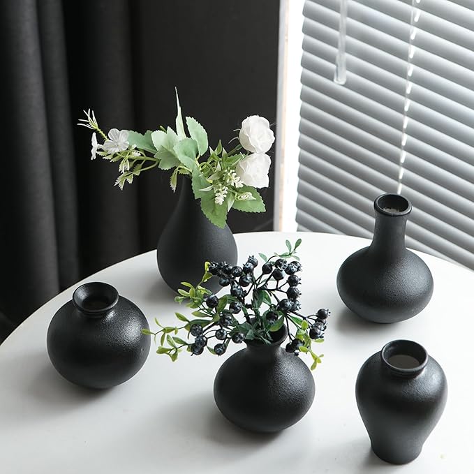 Small Black Vases, Ceramic Bud Vase Set of 5, Mini Pottery Vases for Pampas Grass, Flowers, Decorative Vases for Home Modern Decor, Rustic Decor, Veses for Living Room Dining Table Shelves