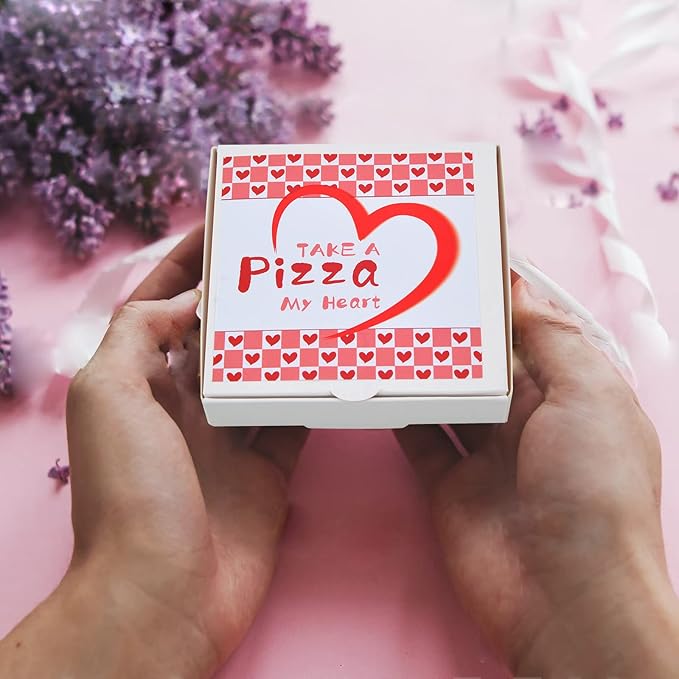 50 Pcs Mini Pizza Box Valentine Square Cardboard Mini Pizza Box with Valentine Sticker for Celebrations Party Favors Christmas Birthdays Valentines Day Weddings（3.54 x 3.54 x 0.78 inches)）