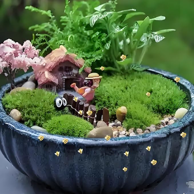 220 PiecesMini Bees Dollhouse Tiny for Crafts Dollhouse Fairy Garden Micro Landscaping Decoration Mini Halloween Figurines