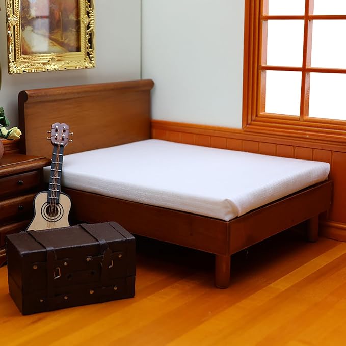 1/12 Dollhouse Bed Miniature Queen Woode Bed for Dollhouse Bedroom Furniture Accessories (Maroon)