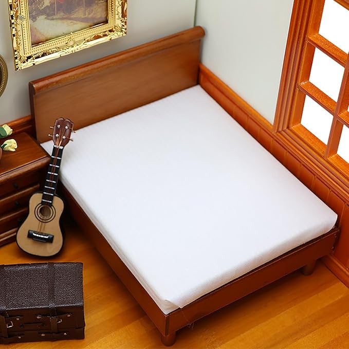 1/12 Dollhouse Bed Miniature Queen Woode Bed for Dollhouse Bedroom Furniture Accessories (Maroon)