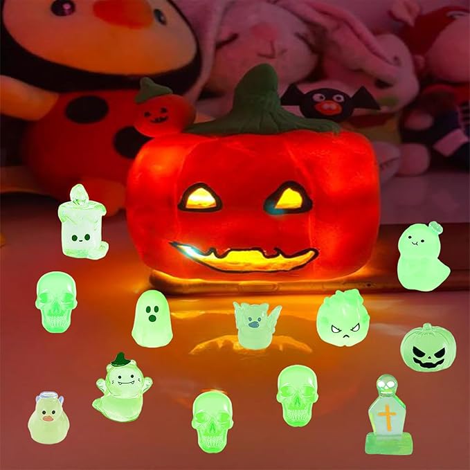 36Pcs Halloween Mini Resin Figures Miniature Animal Figurines Tiny Animals Set for Home Decor and Garden Decoration & Collectibles