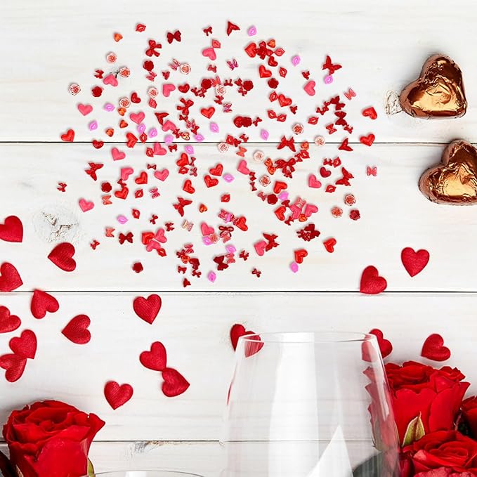 210pcs Mini Resin Valentine Figurines, Home Party Wedding Anniversary Decorations Red Lips Statues Ornaments Tiny Resin Figurine Decor for Crafts Tree