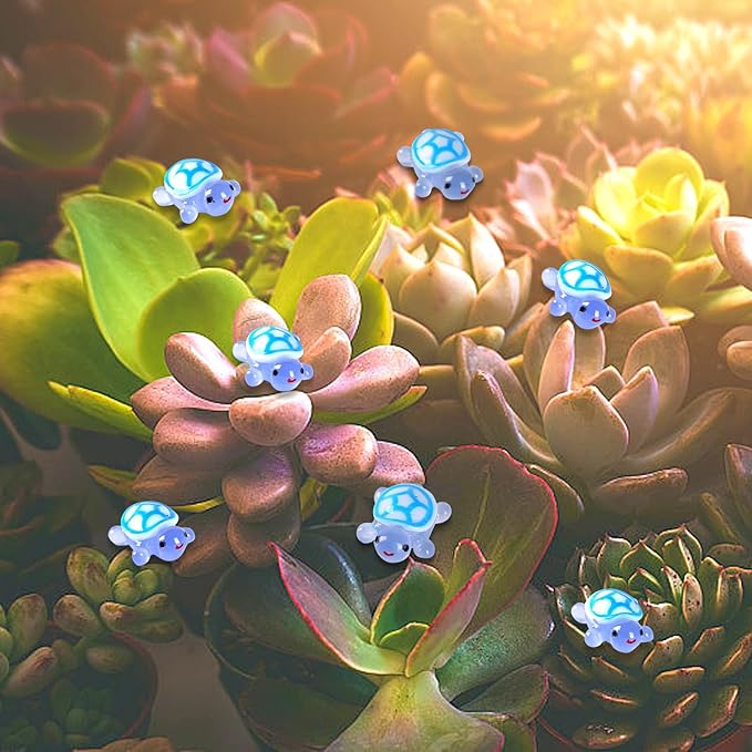 50pcs Luminous Mini Resin Turtles, Resin Animals, Mini Turtles, Marine Craft Decoration, Suitable for Decoration of Gardens, Parties, Miniature Landscapes (Blue)