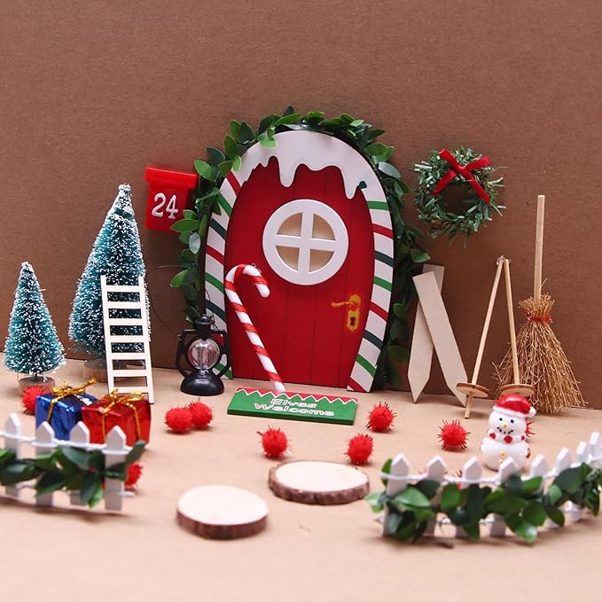 LOGOFUN 21pcs Miniature Dollhouse Christmas Scene Decoration Mini Fairy Door Gnome Tree Snowman Wreath Set for Xmas Decor