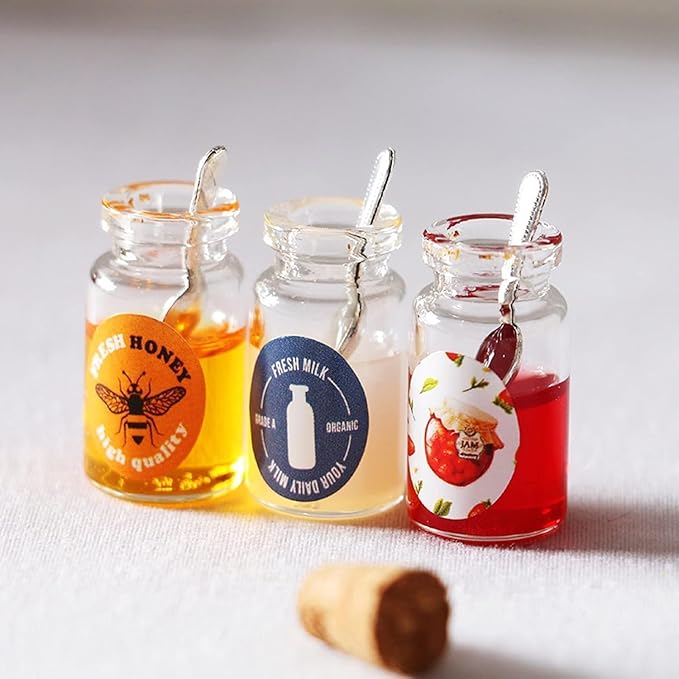 1 Set Resin Miniature Dollhouse Jam Set, Includes, Honey and Jars with Spoon, Kitchen Scene Decor Accessories for Dollhouse Miniatures