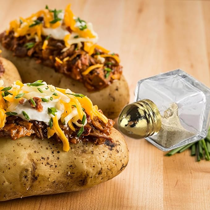 24 Pack Mini Salt and Pepper Shakers, 0.5 oz Glass Cube Shape Spice Shaker with Funnel, Seasoning Jars for Wedding Party Restaurant Home Kitchen