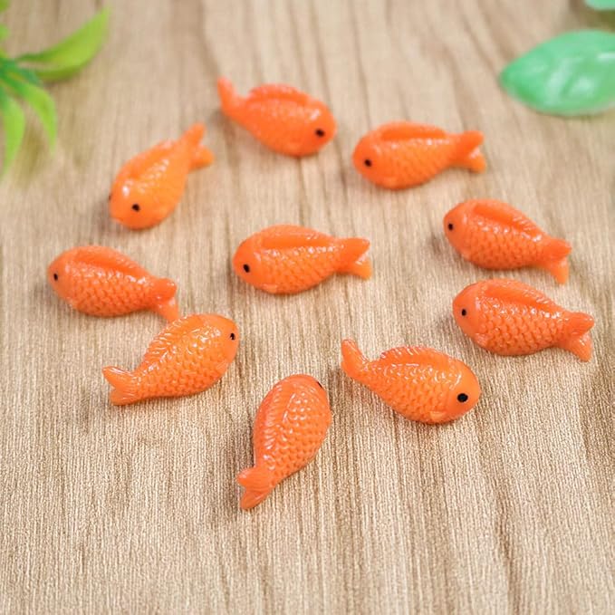 RAYNAG 50pcs Miniature Resin Red Fish Micro Landscapes Fairy Garden Figurines Potted Decoration Aquarium Dollhouse Ornament Decor for Crafting or Cake Decorating