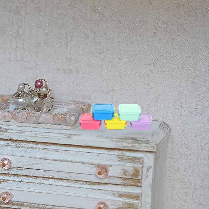5pcs Mini Doll House Storage Boxes Lids Small Plastic Containers for Boys and Girls DIY Play for Doll House Miniatures and Accessories