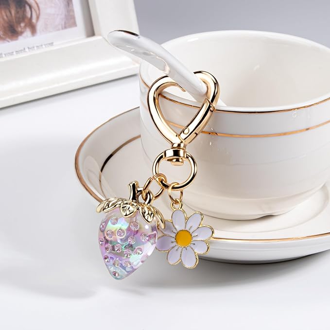 Wikavanli Cute Strawberry Keychain,Bag Charms,Kawaii Heart Flower Daisy Key chains Accessories Decor for Women Girls Purse