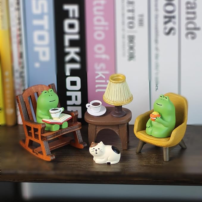 Miniature Frog Figurines Statue, Adorable Frog Collectibles for Desk and Bedroom Decor, Perfect Indoor Home Decorations and Gifts