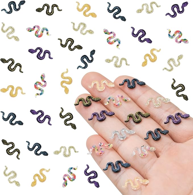 200 Pieces Colorful Mini Snakes Dollhouse Tiny Resin Snakes Micro Fake Snakes for Crafts Dollhouse Fairy Garden Micro Landscaping Decoration Mini Halloween Figurines