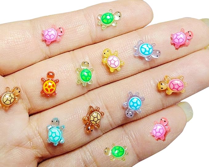 200PCS Mini Turtle Decor for Dollhouse Resin Tiny Turtles for Crafts Micro Miniature Turtle for Fairy Garden Dollhouse Micro Landscaping Decoration