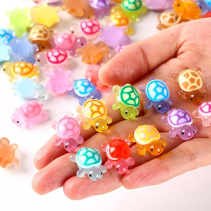 70PCS Luminous Mini Resin Turtles, Resin Animals, Mini Turtles, Marine Craft Decoration, Suitable for Decoration of Gardens, Parties, Miniature Landscapes (10 Colors)