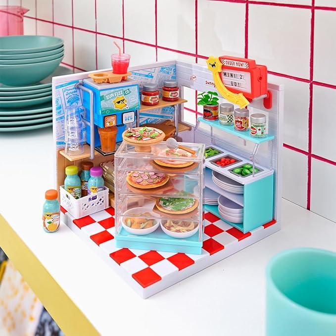 MGA's Miniverse Make It Mini Spaces Pizza Shop, Building Set, Customize, DIY Crafts, Rooms, Hobby, Collectors, Display, Gifts, 8+