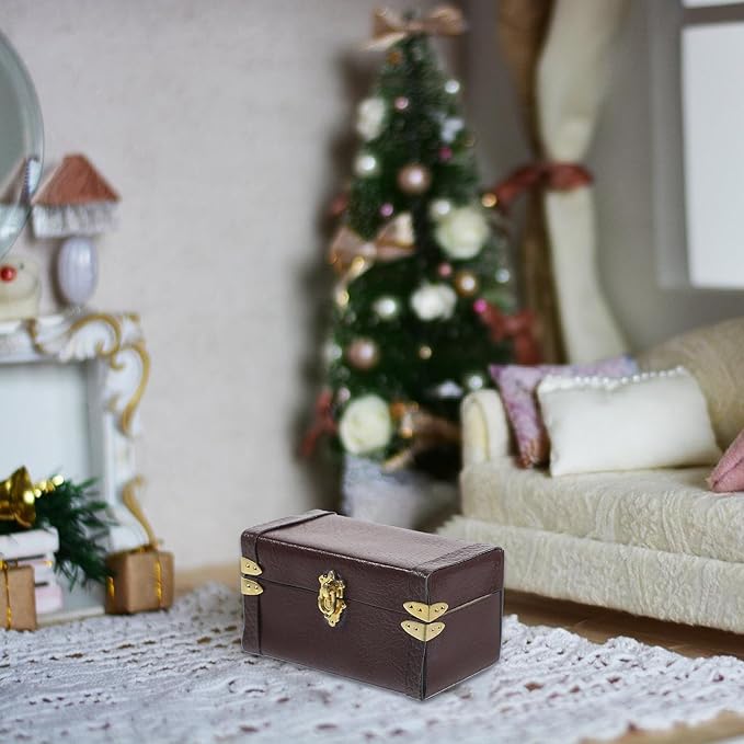 Vintage Dollhouse Miniature Suitcase Model Storage Case for Mini House Decor Elegant Wooden and Leather Travel Trunk Miniature Luggage for Dollhouses and Play Scenes