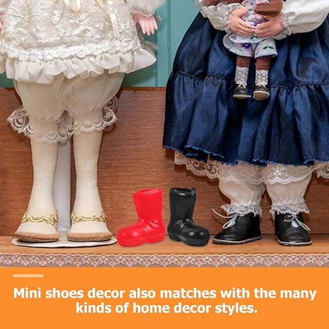 LOGOFUN 50pcs Christmas Mini Boot Dollhouse Miniature Santa Shoes Adornment Cartoon Tiny Santa Boots Model for DIY Crafts Accessories - 4Colors