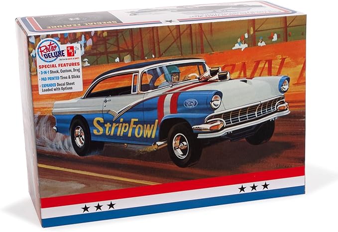 AMT 1956 Ford Victoria Hardtop 1:25 Scale Model Kit