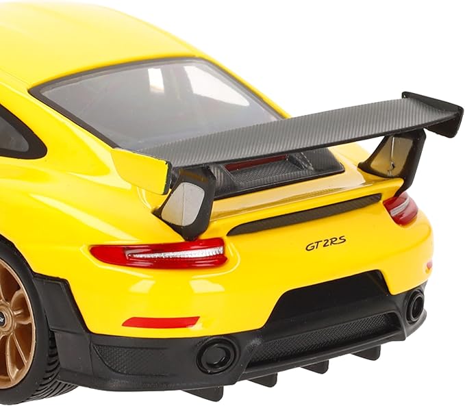 Maisto 1:24 Scale Special Edition 2018 Porsche 911 GT2 RS Diecast Vehicle - Yellow/Black