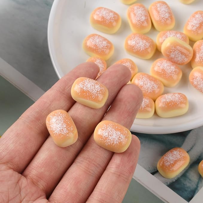 50PCS Mini Bread Resin Bakery Bread Artificial Food Model for DIY Accessories Craft Mini Home Kitchen Decor Display Props