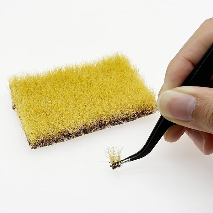 Woohome 2 PCS Model Grass Tufts Resin Static Scenery Model, Artificial Grass for Building Model, DIY Miniature Train Landscape Terrain Railway Scenery Decorations, Yellow