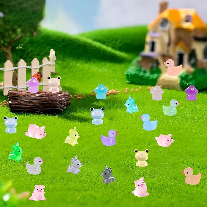LIINWNIRS 167 Pcs Luminous Mini Resin Animals Kit Accessories Variety Pack Glow Animal Figurines Resin Mini Garden Decor for Garden Micro Landscape Aquarium Potted Dollhouse Decor