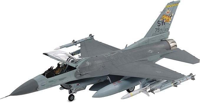 Tamiya Models Block 50 Fighting Falcon with Full Equipment Model Kit, Grey, Small