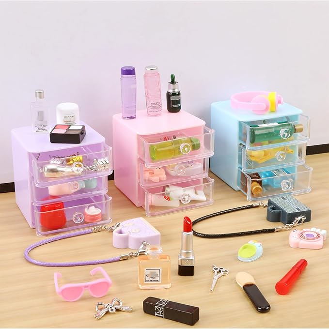 110Pcs Dollhouse Miniature Accessories Mini Bathroom Makeup Jewelry Set with Handbag Shampoo Perfume Hair Dryer Comb Shoes Glasses Money Photo Frame for DIY Doll Backpack Girl Micro Scene Decor