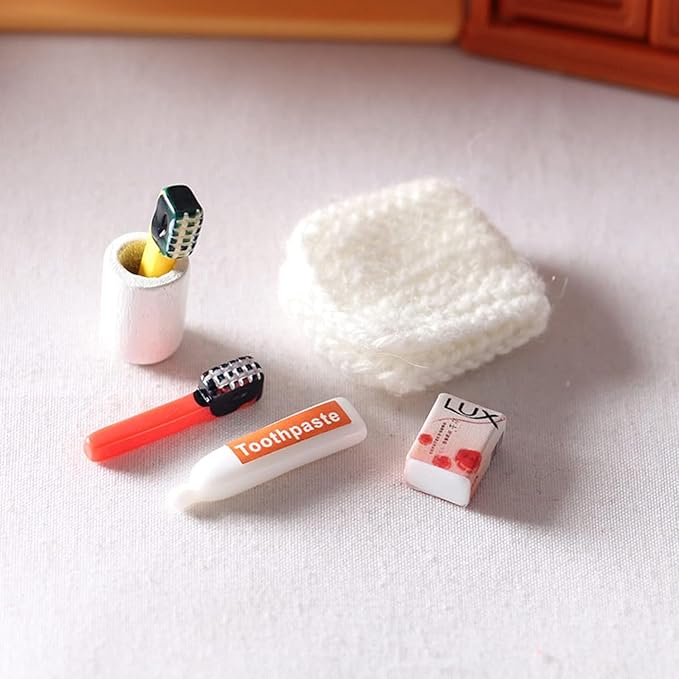 6Pcs/Set Dollhouse Miniature, Washing Supplies Miniature Creative Simulation, Plastic Dollhouse Toothpaste Toothbrush Model for Entertainment Dollhouse Accessories