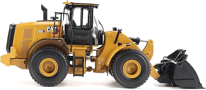 Diecast Masters 1/50 Caterpillar 950 Medium Wheel Loader High Line Series 85770