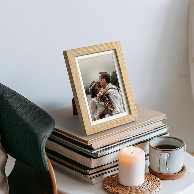 Momentworth 5x7 Picture Frame with Mat for 4x6, Solid Oak Wood 5x7 Frame with Tempered Glass for Wall Mount & Tabletop(Single,Oak)