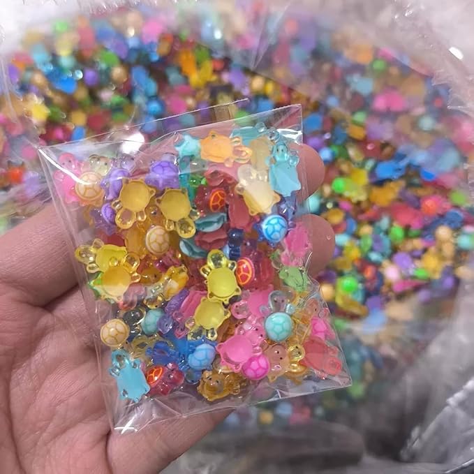 100 Pcs Colorful Mini Resin Animals Turtles Night Glow, Mini Animals Figures, Miniature Things Figurines to Hide, Tiny Turtles for DIY Fairy Garden Decoration Dollhouse Micro Landscaping, Decorations