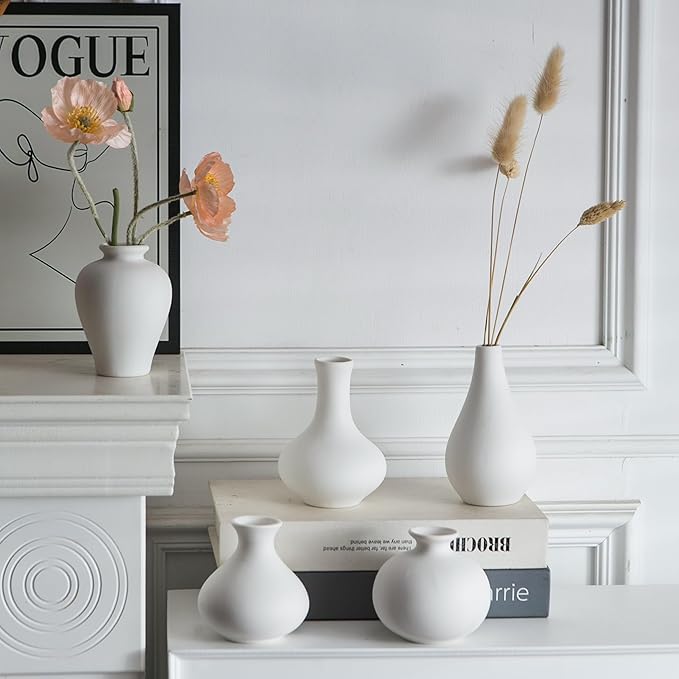 Small White Vases, Ceramic Bud Vase Set of 5, Mini Pottery Vases for Pampas Grass, Flowers, Decorative Vases for Home Modern Decor, Rustic Decor, Veses for Living Room Dining Table Shelves