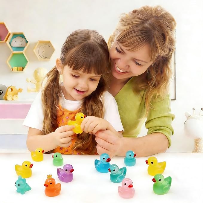 Cayway Mini Resin Duck 100 PCS Little Ducklings Glow in The Dark for Miniature Fairy Garden Decoration Accessories Micro Landscape