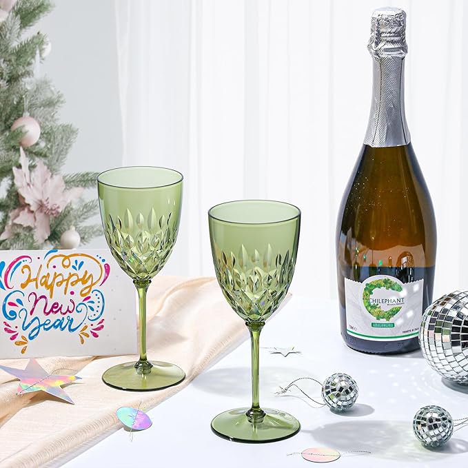 SKLENICE 24 pcs Plastic Green Wine Glasses Set 7.4oz Detachable Small Wine Goblet Champagne Flutes Unbreakable Vintage Diamond Stemware Mimosa Drinking Glassware for Wedding Christmas Event Party